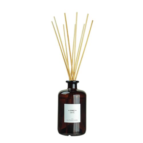 Difuzor parfum cameră cu bețișoare Cosy Santal 500 ml marca Ambientair Olphactory